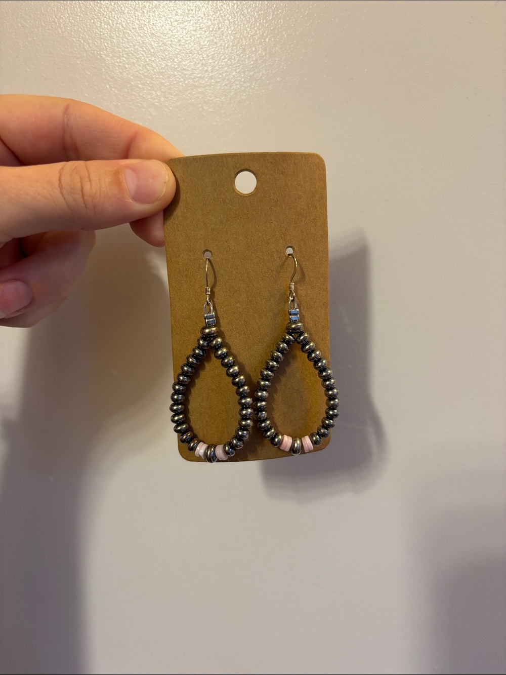 Navajo Pearl and Pink Conch Teardrop Dangle Earrings